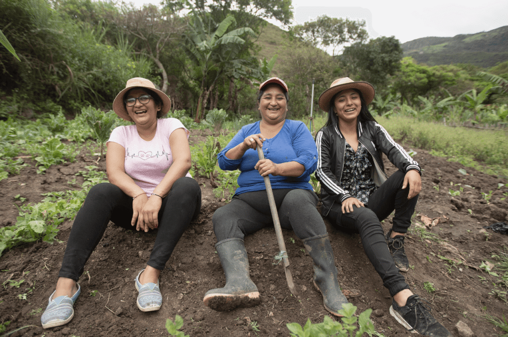 Inicio mujeres campesinas liderando igualdad genero ecuador